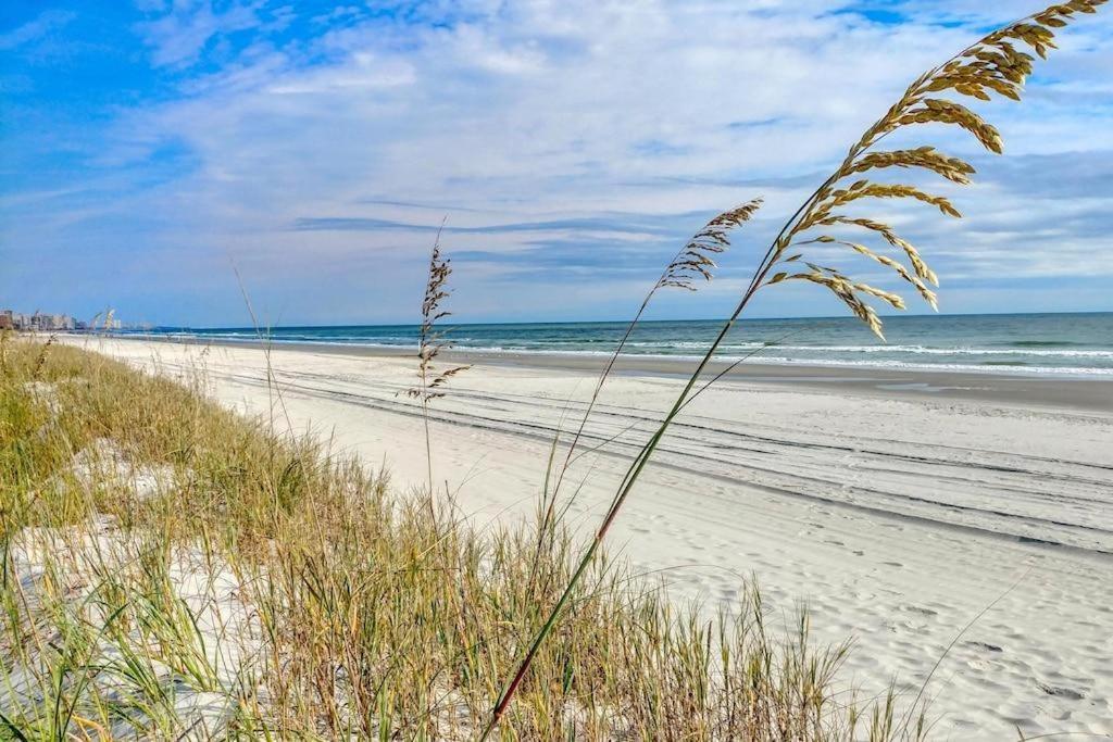 Вілла 2501 S Ocean Blvd, 1205 - Ocean Front Sleeps 6 Мертл-Біч Екстер'єр фото